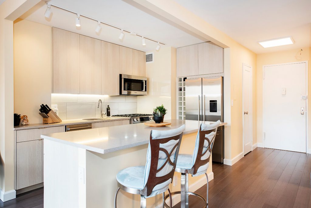 Galley Kitchen Good for the open kitchen