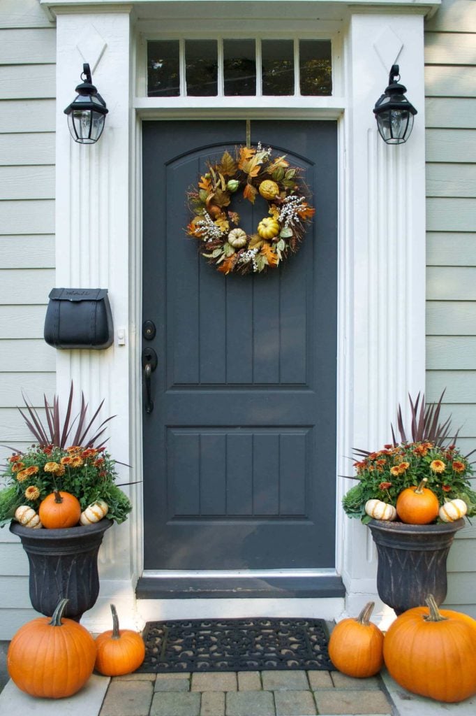 entryway decor for autumn