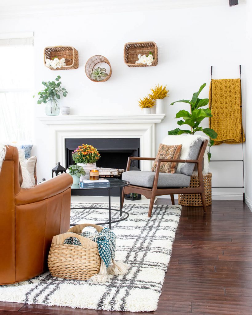 living room decor for autumn